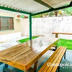 Cosmopolitans Hostel