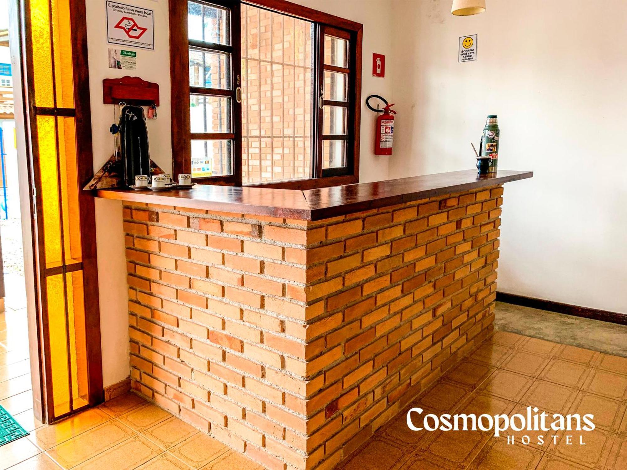 Cosmopolitans Albergue